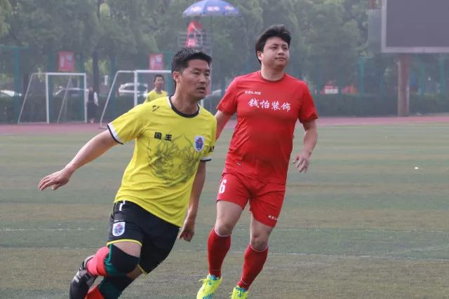 徐州队主场2-0击败常州队，邓清华与乔宇各自建功